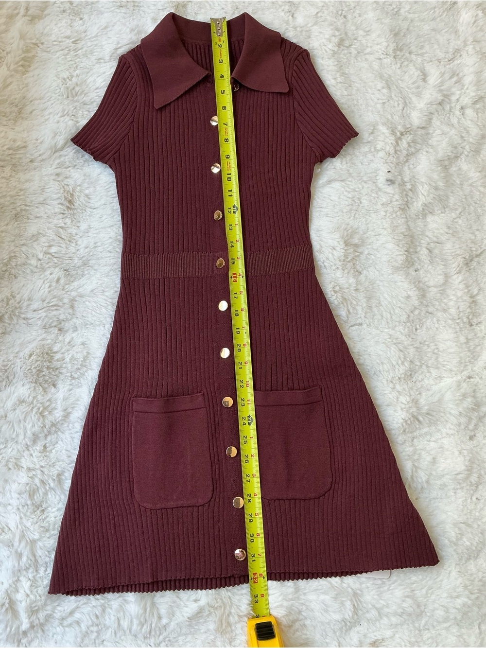 Fitted Button-Front Ribbed Mini Dress in Burgundy - Picture 3 of 7